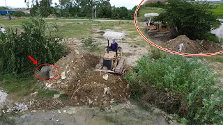 Wonderful Mini Project Clearing Land! Amazing Bulldozer Pushing Soil Trush into Water Clearing Land