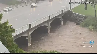 Flooding across Oahu, one juvenile boy rescued from Waipahu stream