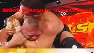 Samoa Joe almost kill Brocks Lesnar with the Coquina Clutch in Raw Shaw 26June 2017