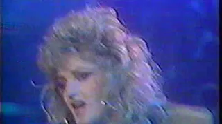 Mike Oldfield TV Performance @ Islands ft  Bonnie Tyler 2