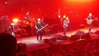 PEARL JAM  :  "Why Go"  (Josh Klinghoffer on drums) -  Oakland Arena / Oakland, CA  (May 12, 2022)