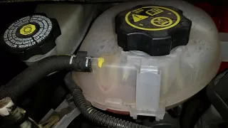 2016, 2017, 2018 & 2019 GM Chevrolet Cruze - How To Check Coolant Overflow Reservoir Level - DIY