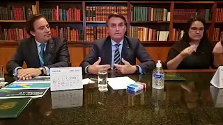 Alguns homens só querem ver o circo pegar fogo Bolsonaro o Cavaleiro das trevas