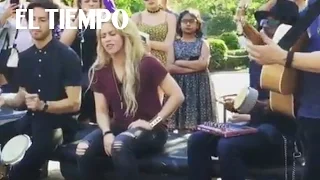 Shakira sorprende Nueva York cantando ‘Chantaje’ en un parque | EL TIEMPO
