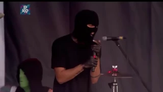 Tyler Joseph Screaming Then Acting Like Nothing Happened