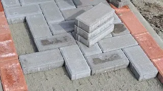 Укладання тротуарної плитки