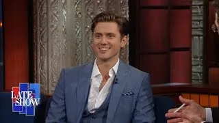 "Braindead" Star Aaron Tveit Feared Alien Abduction As A Kid