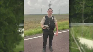 St. Charles County officer earns title of 'turtle whisperer'