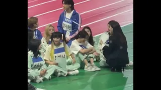 Twice Dahyun and Itzy members interaction at ISAC 2022! #twice #itzy #dahyun