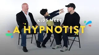 Kids Meet a Hypnotist | Kids Meet | HiHo Kids