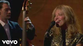 Carly Simon - I Only Have Eyes for You (Live On The Queen Mary 2)