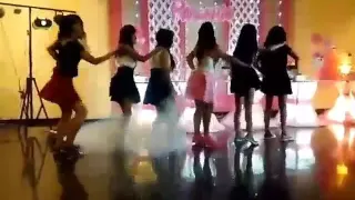 Coreografía mix el toto y Mena tu chapa