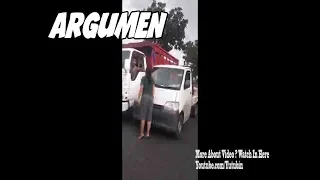 RIBUT DI JALAN AKIBAT HAL LUCU