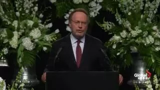 Comedian Billy Crystal delivers funny and touching eulogy for Muhammad Ali