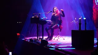 Beth Hart - Fire on the floor & Leave the light on @ TivoliVredenburg, Utrecht, NL, 29-10-2018