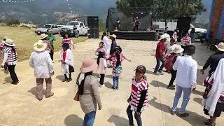 ADOLFO SILVA Y SUS TECLADOS/BENITO JUÁREZ SANTO TOMÁS OCOTEPEC TLAXIACO