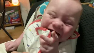 Grandma feeding baby joshua gerber baby food 8/6/23