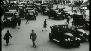 Traffic in Paris (1925)