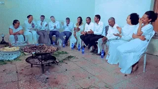 በመርፌ ላይ ቆማለው… አስደናቂ ፕሮግራም