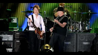 Neil Young & Promise of the Real | Desert Trip | Almost Full Concert 2016