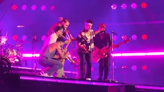 Bruno Mars - Uptown Funk (Tokyo 2024-01-11)