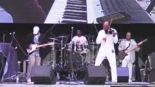 Ken Ford performs at the Seabreeze Jazz Festival 2013