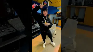 6IX9INE - SHAKA LAKA FEAT. KODAK BLACK (STUDIO)