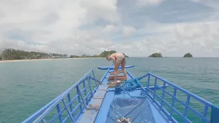 Girls Fails at Backflip Off Boat - 1061340