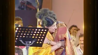 Aaja Re Pardesi | Lata Mangeshkar Live Queen In Concert 1997