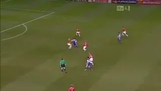 Gabriel Batistuta Goal 15.03.2000 Manchester United FC - ACF Fiorentina 3:1