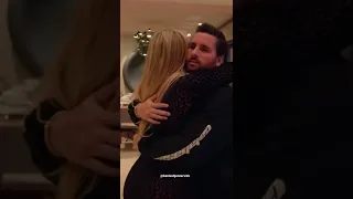 Scott arrives at Kris’s birthday dinner and is in the same room as Kourtney and Travis