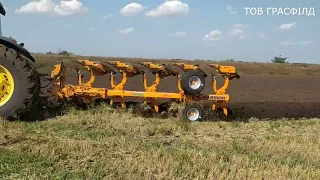 Плуг з гідравлічною зміною ширини Moro Aratri Warrior 4+1 PNT 14 транспортна система John Deere 8420