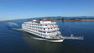 American Pride Paddle Boat on the Columbia River