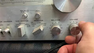 En VINYL Hifi - Arreglando Limpiando un amplificador AKAI AA 1175