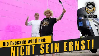 Nicht sein Ernst / Fassade kommt neu / Holzkunst Scholz offiziell