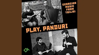 Play, Panduri