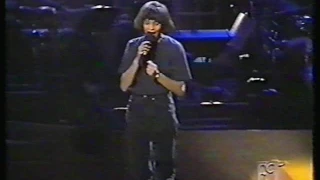 Rare 1992 rehearsal clip Whitney Houston