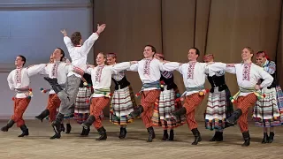 Igor Moiseyev Ballet.  Belarusian dance "Yurochka".