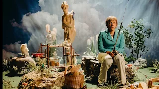 Klemen Slakonja as Angela Merkel - Ruf mich Angela Official Trailer