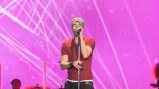 Enrique Iglesias - I'm A Freak (En vivo)