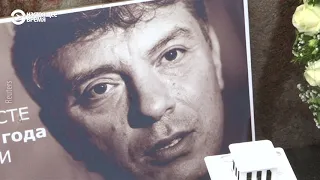 Советник Трампа Джон Болтон на месте убийства Немцова