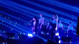 Annalisa - Intro + Euforia (Assago Forum Milano) (Tutti Nel Vortice Palasport 10 Aprile 2024)