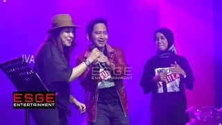 RESSA PERTAMA KALI MANGGUNG DI JAKARTA BAWAKAN LAGU NIKE