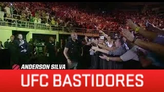 De arrepiar! Anderson Silva é ovacionado pela torcida no UFC179