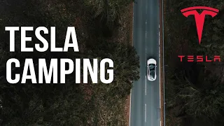 Camping im Tesla Model Y: Die Tescamp Matratze macht es möglich.