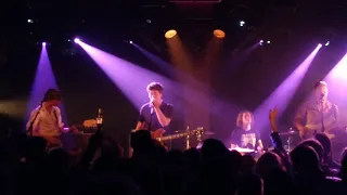 Circa Waves - Stuck in my teeth - Live at La Maroquinerie (Paris) - 24 10 19