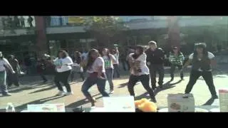 Flash Mob - Beyonce "Move Your Body" at UNLV