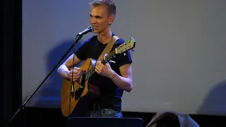 Максим Хлебников - Боже позволь любить (Live Екатеринбург)