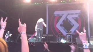 Twisted Sister - We're Not Gonna Take It (live @ Graspop Metal Meeting 2012)