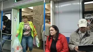 Катаемся по Некрасовской линии московского метро